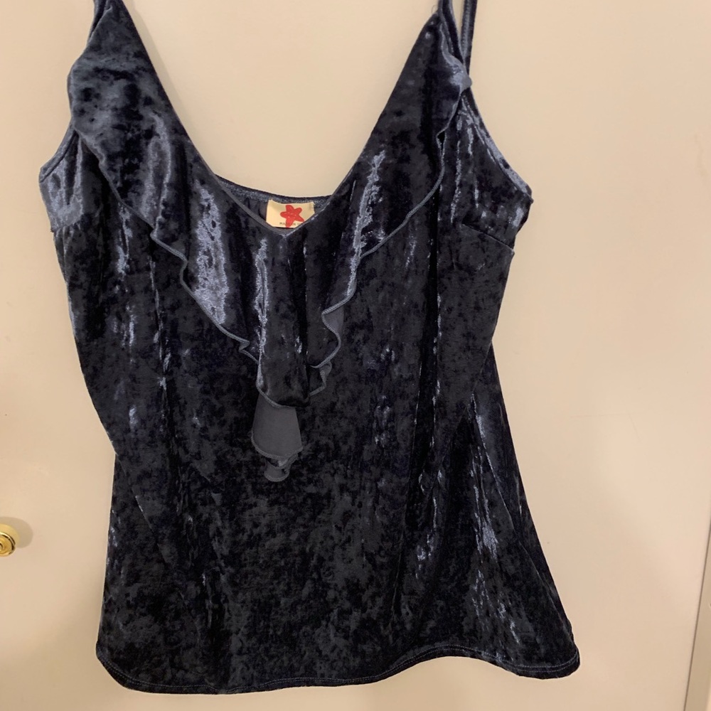 Blue crushed velvet tank 2x